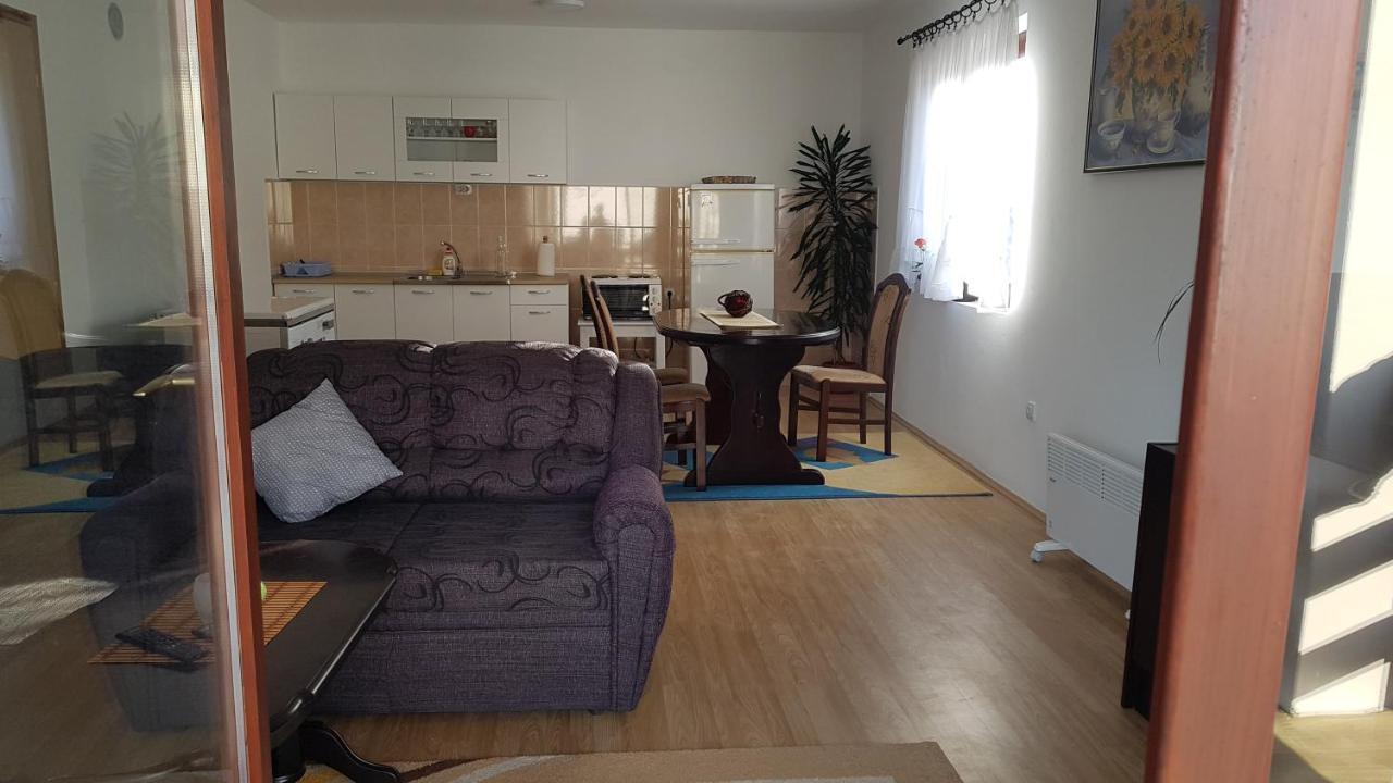 Apartman Jovanovic Bajina Basta Exteriör bild